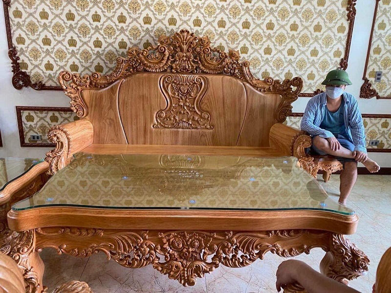 bàn ghế gỗ hoàng gia tân cổ điển